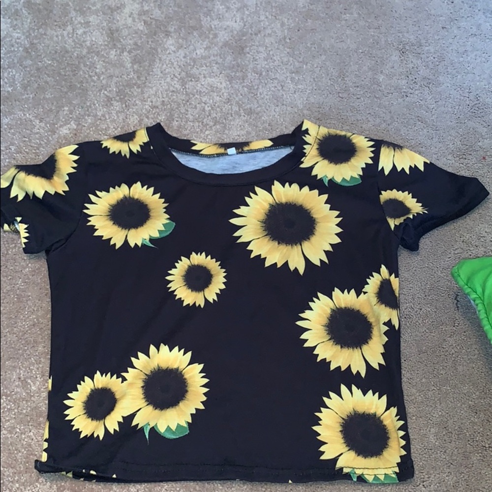sunflower cropped t-shirt
